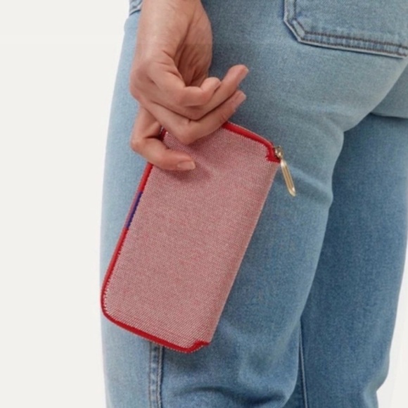 **ISO** Rothys Continental Wallet - Picture 2 of 3